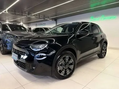 Usata Fiat 1200 Icon 136 CV (100 kW) 2025 Nero Berlina