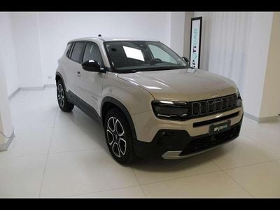 Usata Jeep Avenger Summit 101 CV (74 kW) 2025 Stone SUV