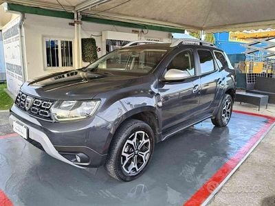 Usata Dacia Duster Prestige 101 CV (74 kW) 2021 Grigio scuro SUV