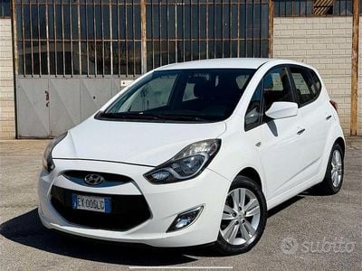 Usata Hyundai ix20 90 CV (66 kW) 2011 Bianco Utilitaria
