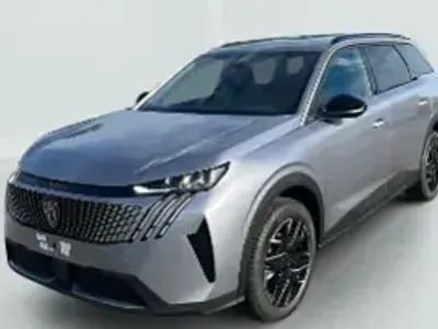 Gebraucht Peugeot 5008 Allure 145 PS (106 kW) 2025 Grün SUV