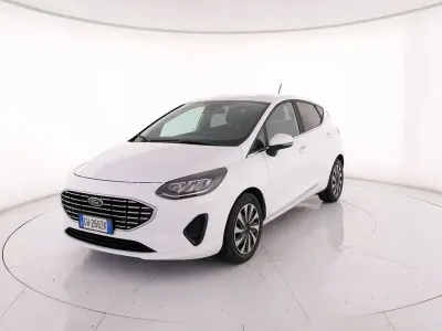 Usata Ford Fiesta Titanium 125 CV (91 kW) 2022 Bianco Utilitaria