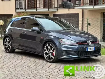 Usata VW Golf VII GTI 245 CV (180 kW) 2018 Grigio scuro Berlina