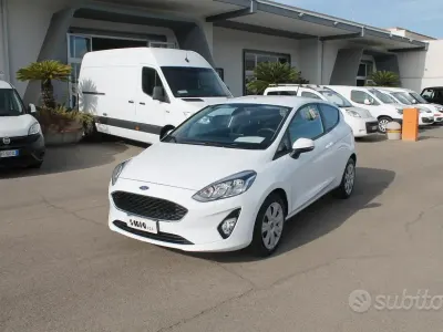 Usado Ford Fiesta Trend 86 HP (63 kW) 2020 Branco Citadino