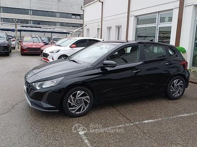 Usata Hyundai i20 84 CV (61 kW) 2024 Nero Utilitaria
