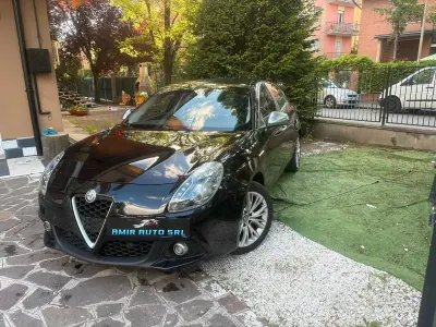 Usata Alfa Romeo Giulietta Super 120 CV (88 kW) 2016 Nero Utilitaria