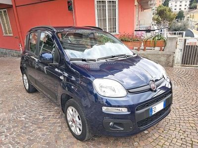 Usata Fiat Panda Lounge 62 CV (45 kW) 2019 Blu Utilitaria