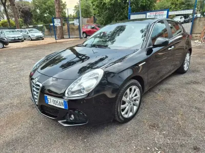 Usata Alfa Romeo Giulietta Progression 105 CV (77 kW) 2014 Nero Utilitaria