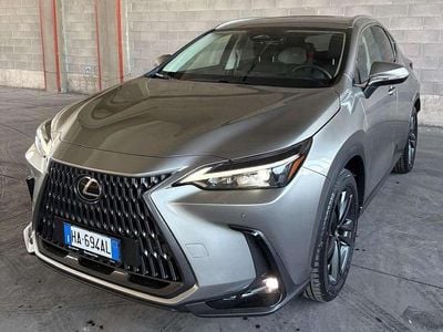 Usata Lexus NX450h+ 185 CV (136 kW) 2025 Argento SUV