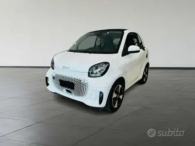 Usata Smart ForTwo Coupé Passion 60 kW (82 CV) 2024 Bianco Utilitaria