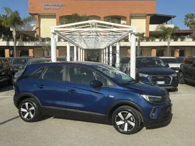 Usata Opel Crossland X Edition 120 CV (88 kW) 2021 Blu/azzurro SUV