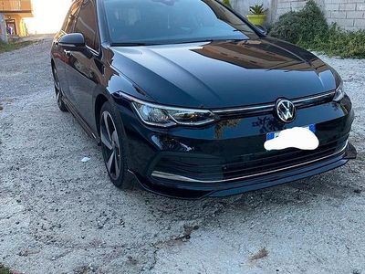 Begagnad VW Golf VIII 2021 Svart Sedan