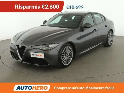 Usata Alfa Romeo Giulia Super 179 CV (131 kW) 2017 Grigio Berlina