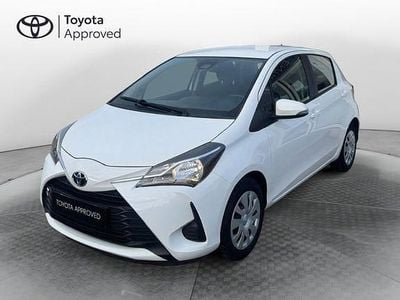 Bianco Usata 2019 Toyota Yaris Active Berlina | 10.900 € (Buon prezzo)