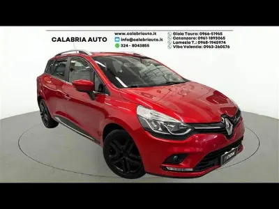 Usata Renault Clio IV Zen 90 CV (66 kW) 2017 Rosso