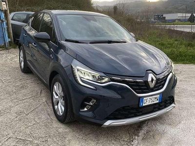 Usata Renault Captur 92 CV (67 kW) 2021 Blu/azzurro SUV