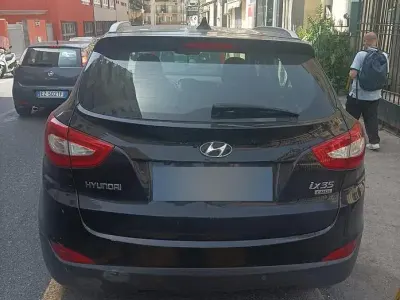 Usata Hyundai ix35 115 CV (84 kW) 2015 Nero SUV