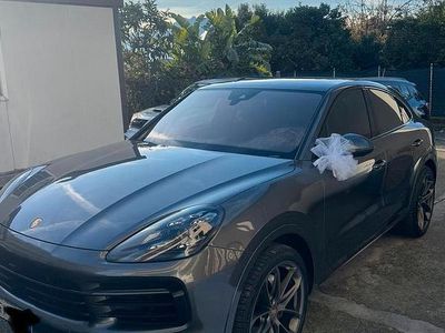 Usata Porsche Cayenne Coupe 340 CV (250 kW) 2019 Grigio Coupé