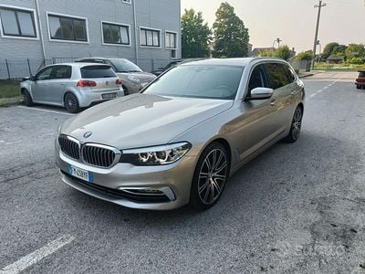 Usata BMW 530 Luxury Line 265 CV (194 kW) 2018 Bronzo Station wagon