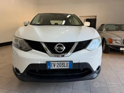 Usata Nissan Qashqai Acenta 110 CV (80 kW) 2014 Bianco SUV
