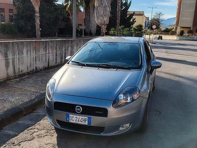 Usata Fiat Grande Punto 90 CV (66 kW) 2006 Utilitaria