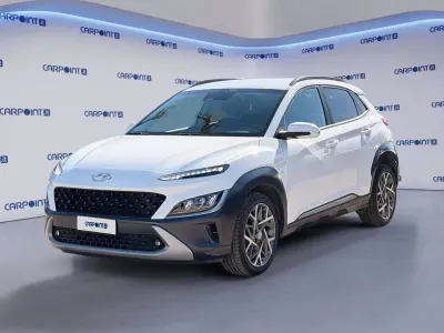 Usata Hyundai Kona 105 CV (77 kW) 2022 Bianco SUV