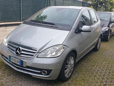 Usata Mercedes A180 Elegance 109 CV (80 kW) 2009 Grigio Berlina