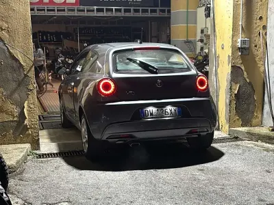 Usata Alfa Romeo MiTo Progression 120 CV (88 kW) 2009 Grigio Utilitaria