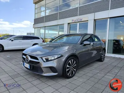 Usata Mercedes A250 160 CV (117 kW) 2022 Grigio Berlina