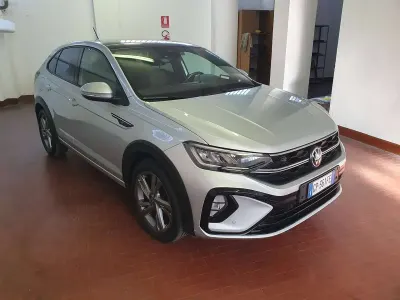 Usata VW Taigo R-line 110 CV (80 kW) 2023 Argento SUV