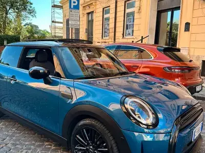 Usata Mini Cooper 136 CV (100 kW) 2022 Bluazzurro Utilitaria