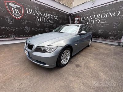 Begagnad BMW 320 163 HK (119 kW) 2008 Blå Kombi
