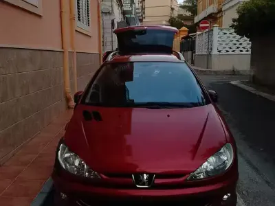 Usata Peugeot 206 88 CV (64 kW) 2006 Rosso Station wagon