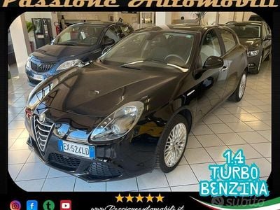Usata Alfa Romeo Giulietta Distinctive 105 CV (77 kW) 2014 Nero Utilitaria
