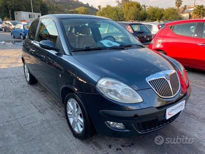 usata Lancia Ypsilon 1.3 mtj AUTOMATICA