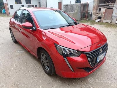 Usata Peugeot 208 82 CV (60 kW) 2021 Rosso Utilitaria