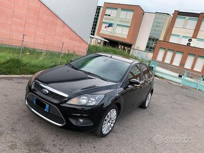 Usata Ford Focus 115 CV (84 kW) 2008 Nero Berlina