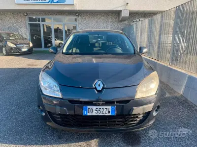 Usata Renault Mégane 95 CV (69 kW) 2009 Nero Berlina