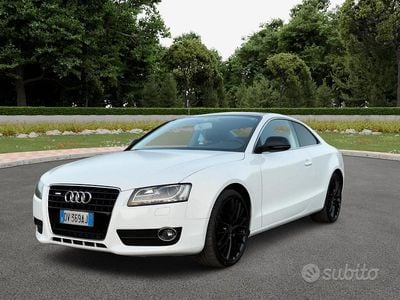 Usata Audi A5 Design 180 CV (132 kW) 2010 Bianco Coupé