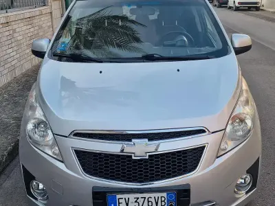 Begagnad Chevrolet Spark LS 68 HK (50 kW) 2014 Grå Halvkombi