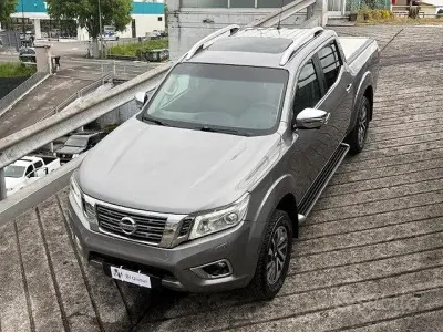 Usado Nissan Navara 190 CV (139 kW) 2018 Gris Pickup/Camioneta