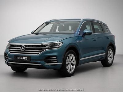 Usata VW Touareg Elegance 381 CV (280 kW) 2022 Blu SUV