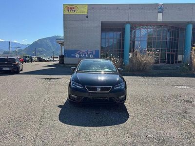 Käytetty Seat Leon Style 105 HP (77 kW) 2013 Musta Sedan
