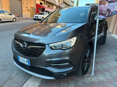 Usata Opel Grandland X Innovation 131 CV (96 kW) 2019 Grigio SUV
