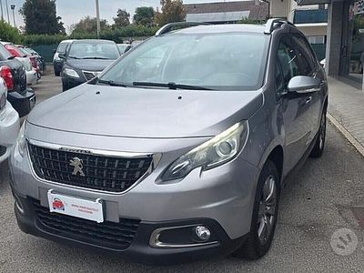 Usata Peugeot 2008 75 CV (55 kW) 2018 Grigio SUV