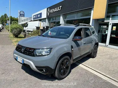 Usata Dacia Duster Extreme 150 CV (110 kW) 2022 Grigio SUV