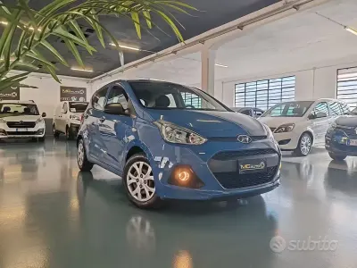 Używany Hyundai i10 Comfort 66 KM (48 kW) 2014 Niebieski Hatchback