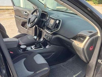 Usata Jeep Cherokee 150 CV (110 kW) 2016 SUV
