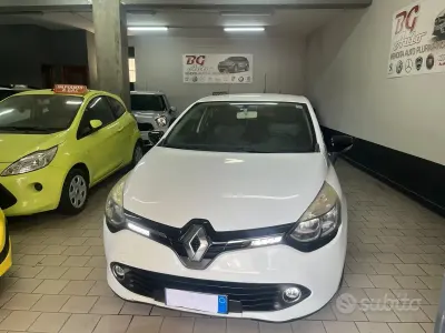 Usata Renault Clio IV 75 CV (55 kW) 2013 Bianco Berlina
