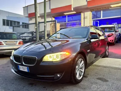 Usata BMW 520 Luxury Line 184 CV (135 kW) 2011 Grigio Station wagon
